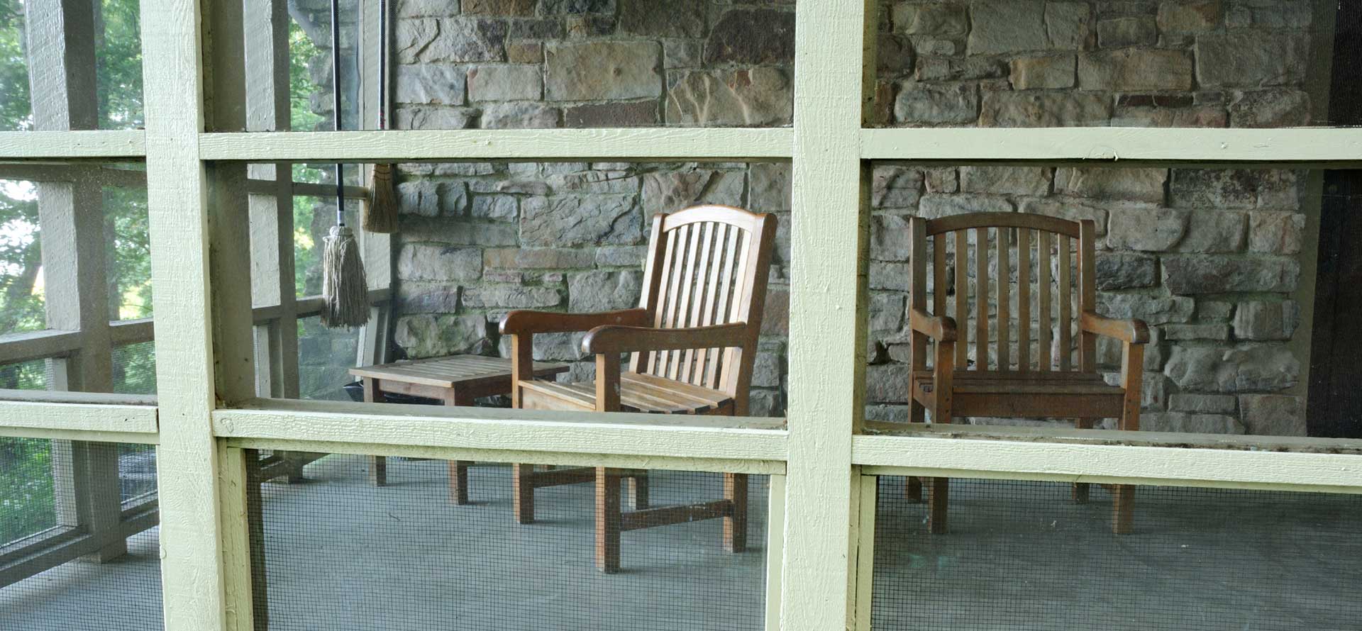 Custom Screened-In Porch Installation Services Custom Screened-In Porch Installation Services