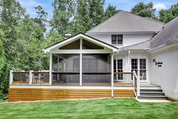 LaRucheCreative-RealEstate-CastleConstruction-1927FieldPondGlen-17