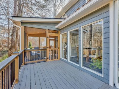 gallery_LaRuche_CastleConstruction_1540_Tennessee_Walker_Dr-02_1659539594