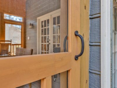 gallery_LaRuche_CastleConstruction_1540_Tennessee_Walker_Dr-12_1659539562