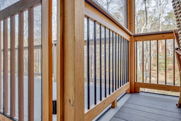 gallery_LaRuche_CastleConstruction_1540_Tennessee_Walker_Dr-14_1659539578