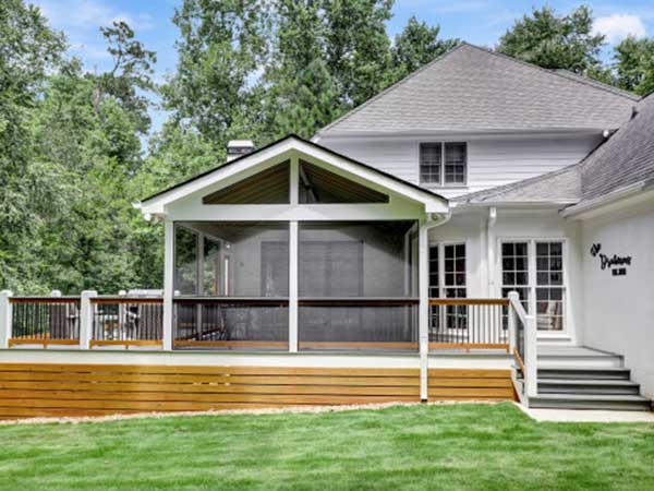 New Screened In Porch Construction Service